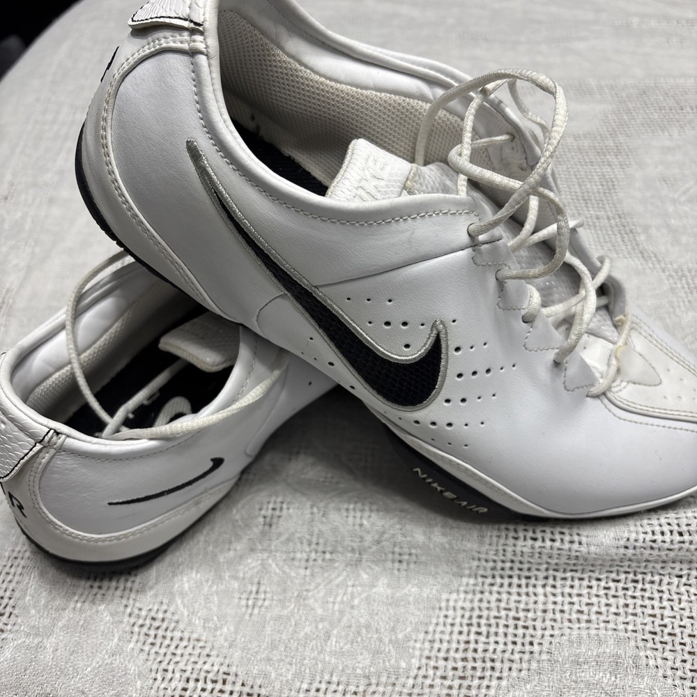 Nike Air Series 354048 - 101 Men's Sneaker Size 9